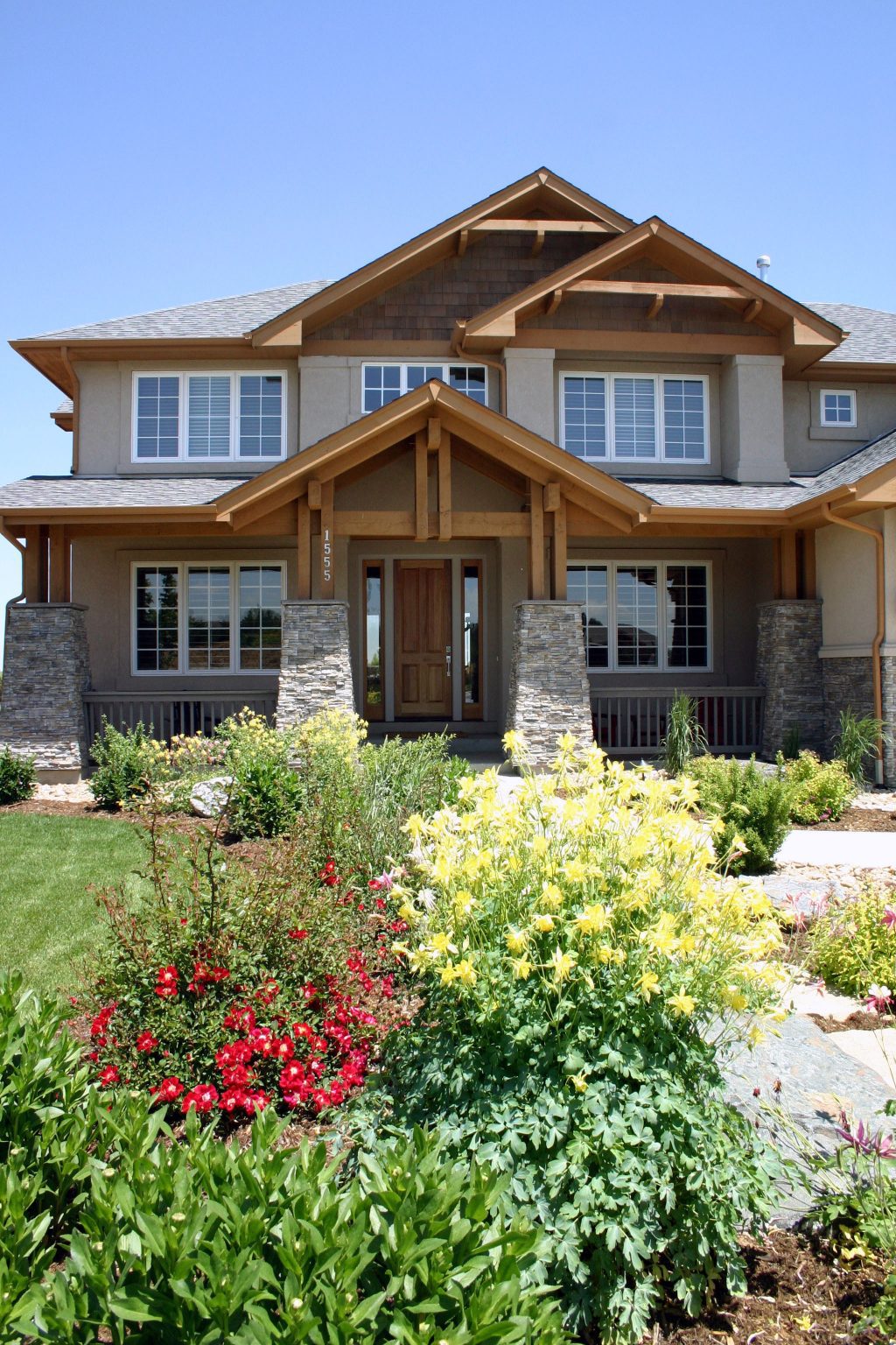 Front Yard Landscape Design Best Landscaping Company Near Me